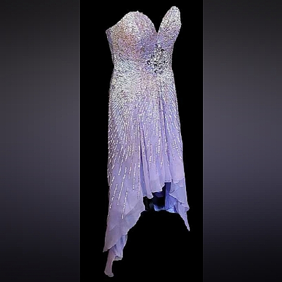 SHERRI HILL Lavendar Silk Gorgeous Hi-Low Prom Dress. Size 8 - Picture 2 of 8